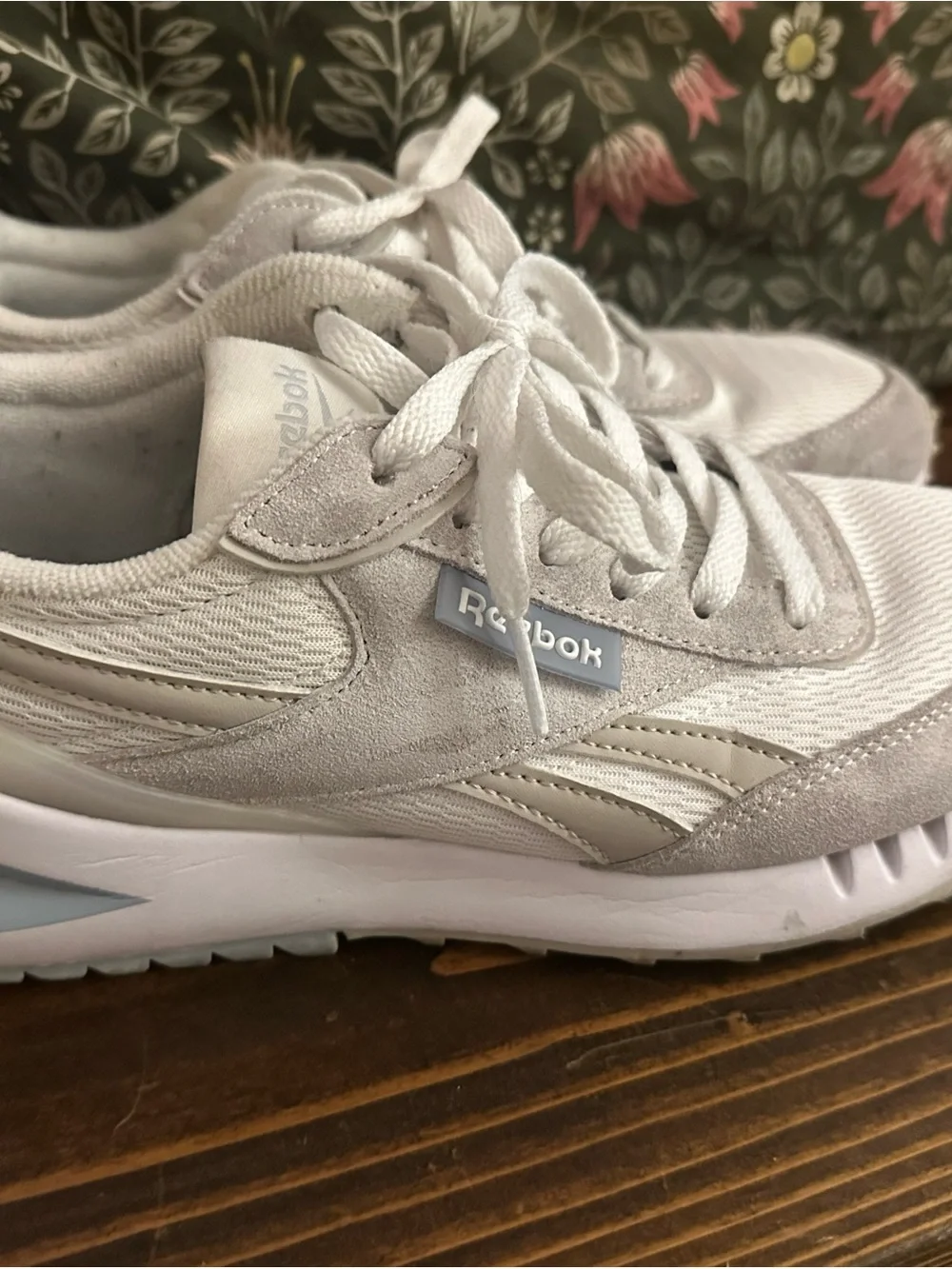 Reebok Retro Runner Sneakers in Light Gray and White - Picture 1 of 1
